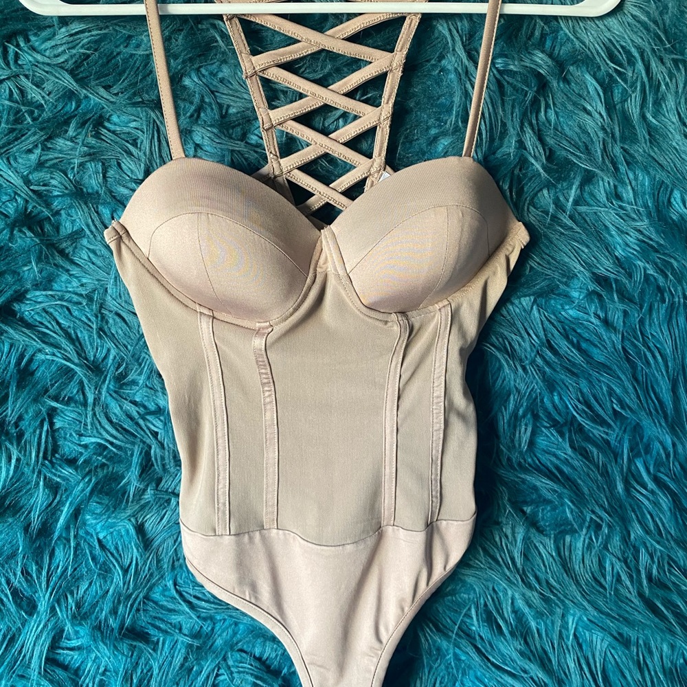 Nude body suit
